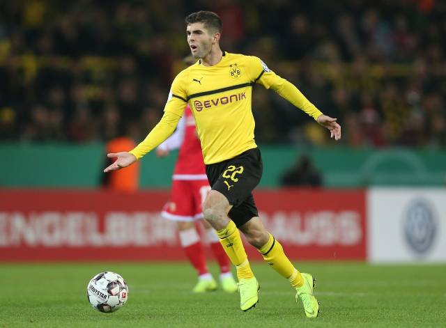 他在场上的 他在场上的